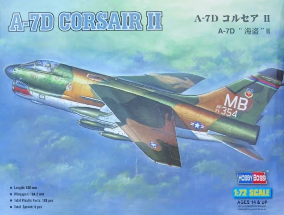 Hobby Boss 87203 1/72 A-7D Corsair II kit