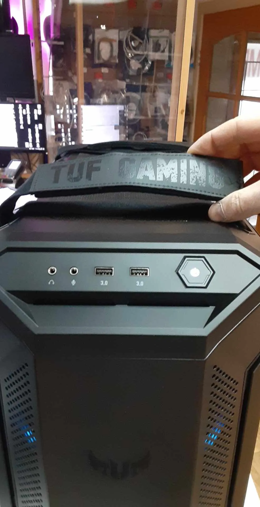 [NEUF] PC ASUS TUF GAMING i7-12700KF 32GB 1TB NVMe ASUS ROG RTX4060 OC